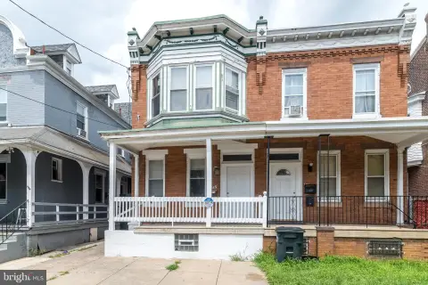 Duplex with Private Entrance