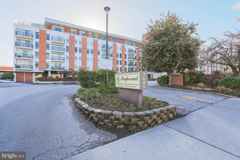 Spacious Condo with Included Utilities