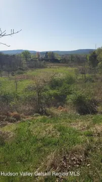 Land Near Mohonk Preserve