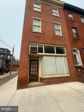 Retail Storefront with Private Restroom