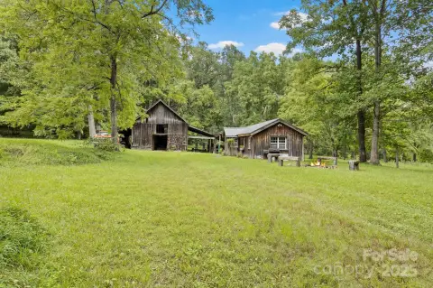 20+ Acres Pastureland and Woodlands