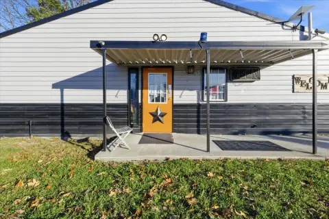 Turn-Key Retail & Recreation Complex