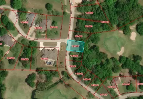 Golf Course Lot in Gated Resort