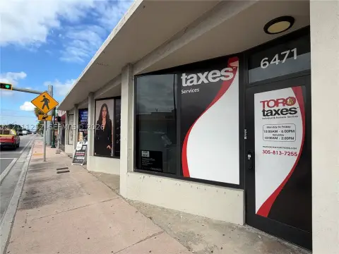 Corner Retail Suite