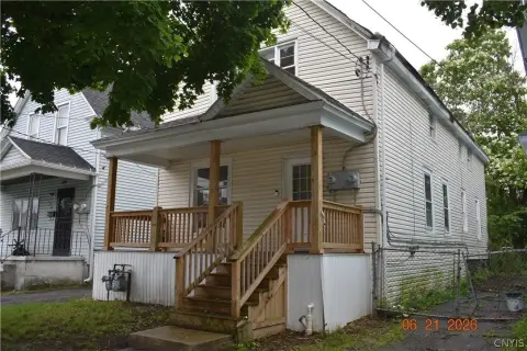 Two-Unit Residential Income Home