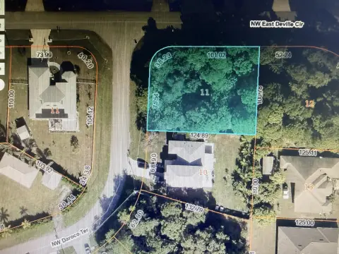 Corner Lot in Port St. Lucie