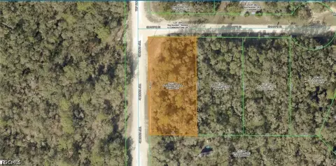 Corner Lot in Ridge Manor