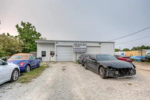 Live-Work Property with Automotive Shop