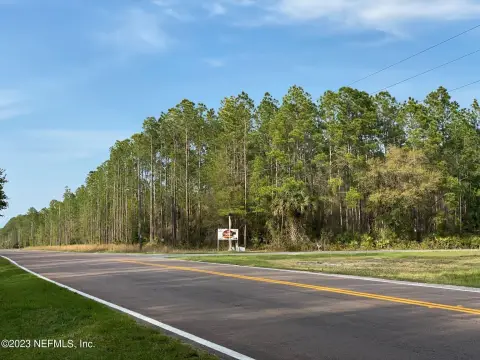Prime Corner Land in Interlachen