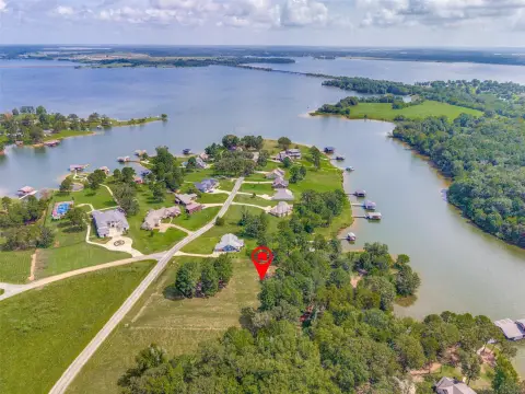 Waterfront Peninsula Land Site