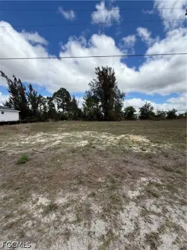 Cape Coral Freshwater Canal Lot
