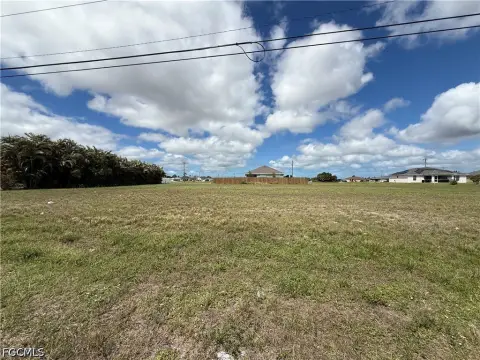 Cape Coral Land Opportunity