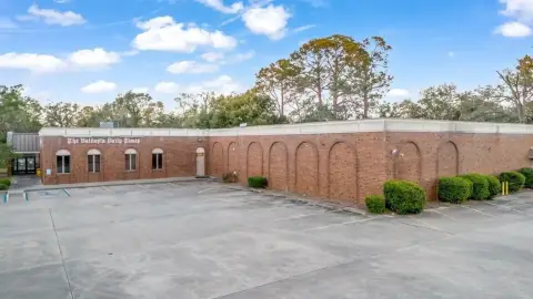 Valdosta Commercial Building with Warehouse