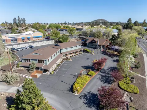 Mixed-Use Property with Office and Restaurant Space