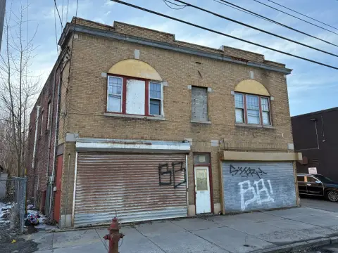Mixed-Use Building in Need of Renovation