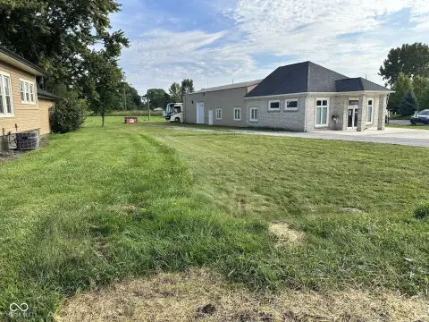 C-2 Commercial Land