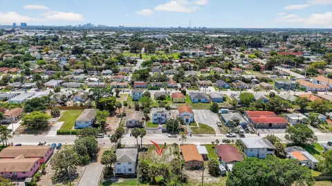 Residential Lot in Riviera Beach