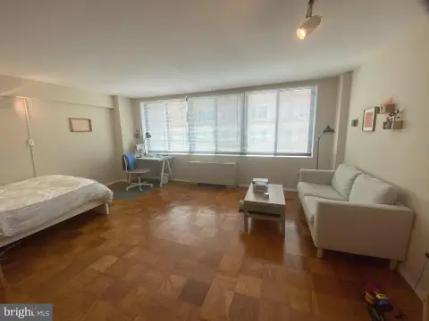 Studio Condominium in Secure Building