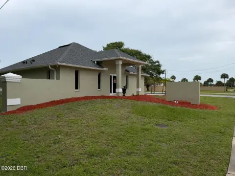 Office Suite with Five Private Offices