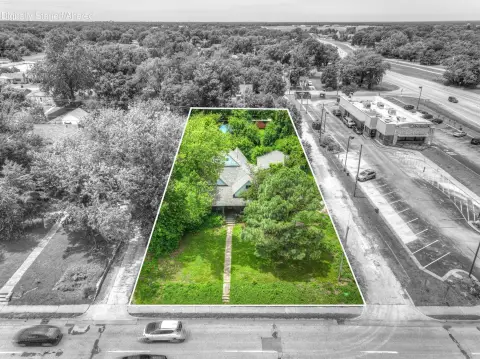 C-2 Zoned Commercial Development Land