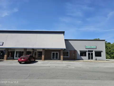 Retail/Restaurant/Office Space Available