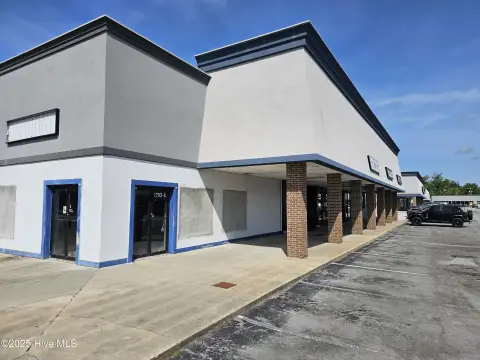 Retail/Restaurant/Office Space Available