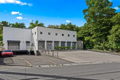 Creative Office Suite with Parking