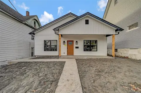 Brand-New Duplex With Central Air