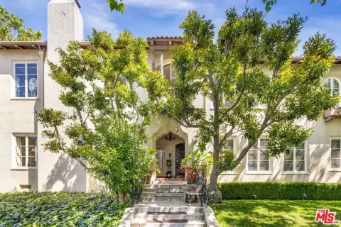 Mediterranean Multifamily Property in Los Angeles