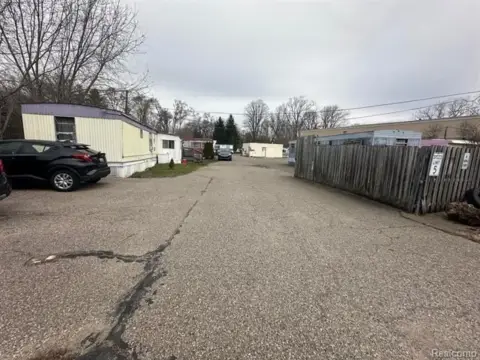 Farmington Hills Mobile Home Park