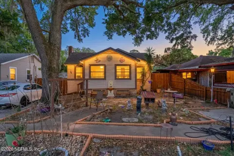 Jacksonville Multifamily Property with ADU