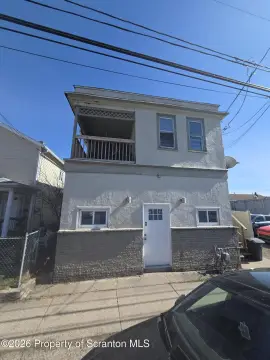 Scranton Triplex with Fenced Yard