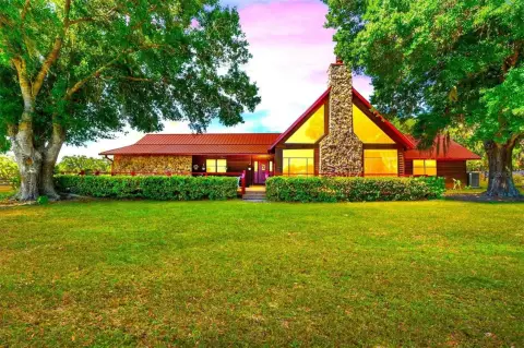 Custom Ranch Estate on Acreage