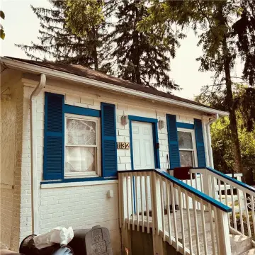 Fully Renovated Duplex