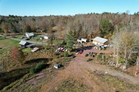 Multi-Bay Auto Shop Property