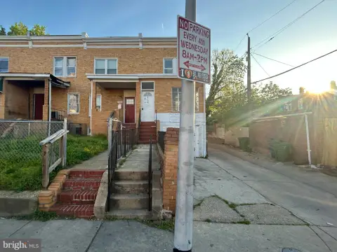 Two-Unit Townhouse Income Property