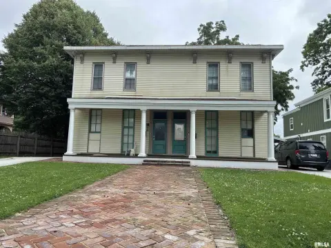 Remodeled Duplex with Fenced Yard