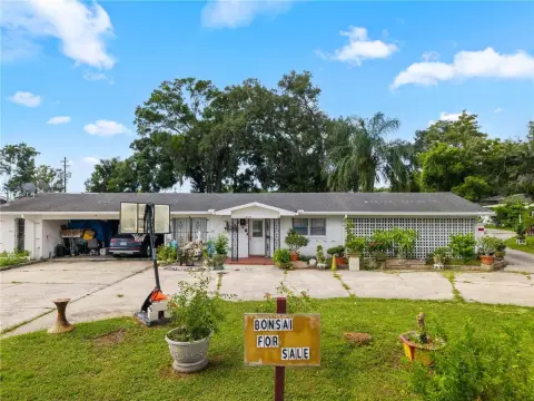 Quadplex Property with Private Pool
