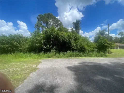 Lehigh Acres Prime Corner Lot