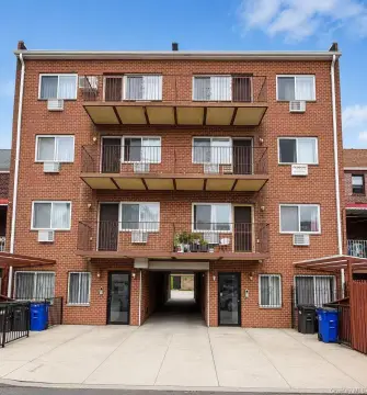 16-Unit Brick Apartment Buildings