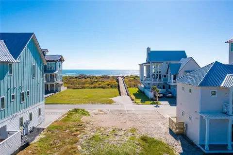 Ocean View Lot in Texas