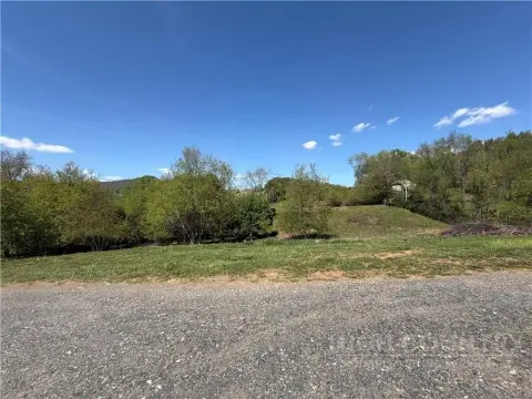 West Jefferson Vacant Residential Lot