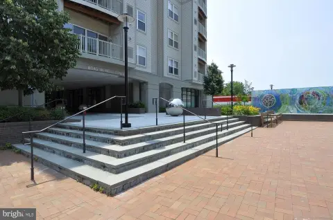 One-Bedroom Residential Income Property with Den