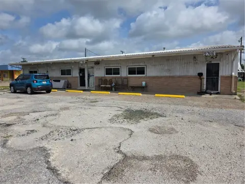 Established Resale Shop Investment Property