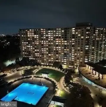 Top-Floor One-Bedroom Income Property