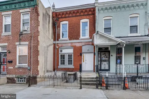 Renovated Triplex with Central Air
