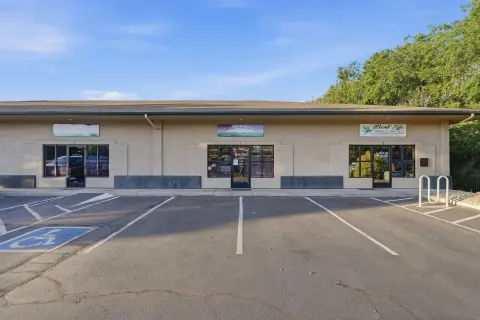 Office Units With Private Offices
