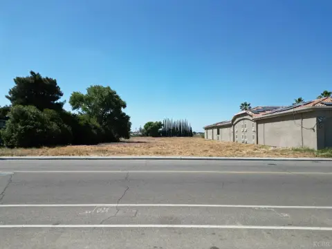 Vacant Lot in Lemoore, CA