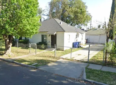 Occupied Duplex with Garage