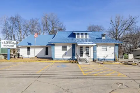 Restaurant Property with Appliances